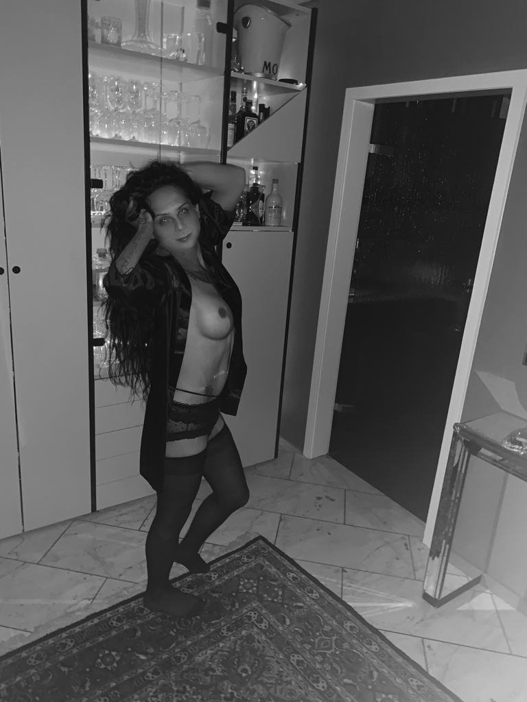Alisia01 - photo 3