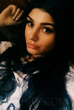 Azura - foto 3