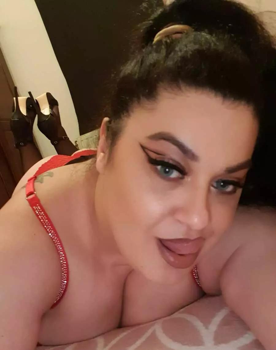 Bella Dikke Borsten Geile Leuke Date - photo 16