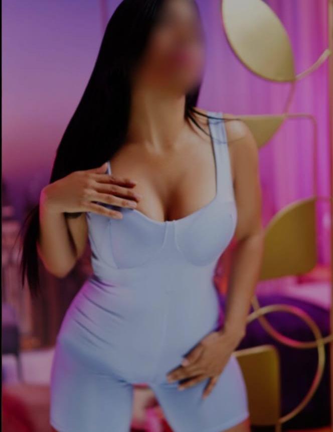 Jung Feucht Sexy Amber Hier Bekommst Du Geilen Sex Bj - photo