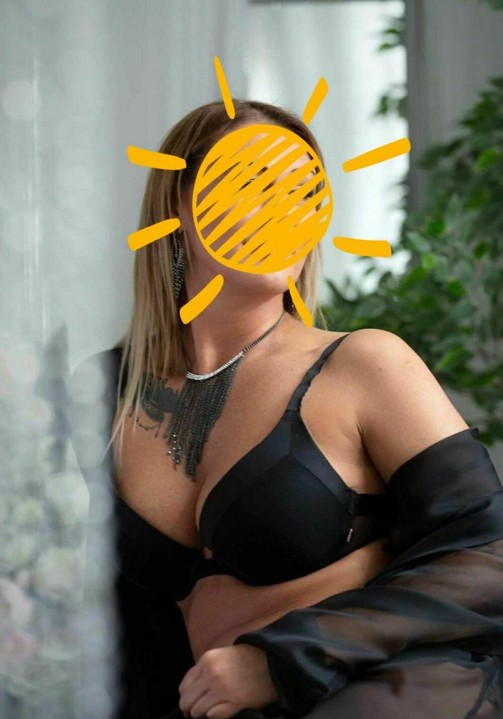 Lisa - photo 12