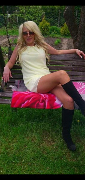 Julia Milf - photo 3