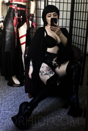 Madam Viva - photo 4