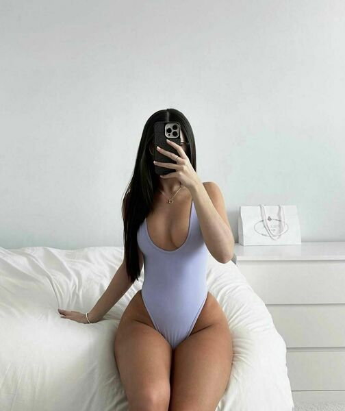 Miss Anabel - photo