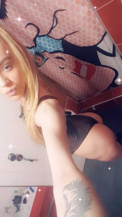 Elena - photo