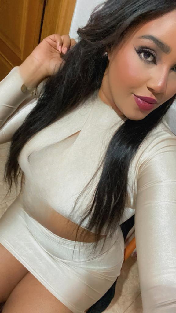 Latina Party Frau Kamagra - foto