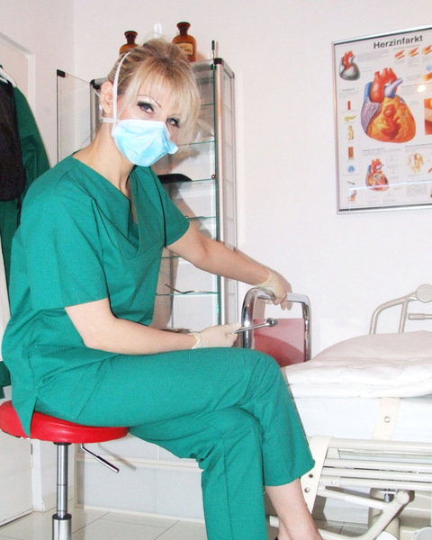 Domina Esther - photo 29