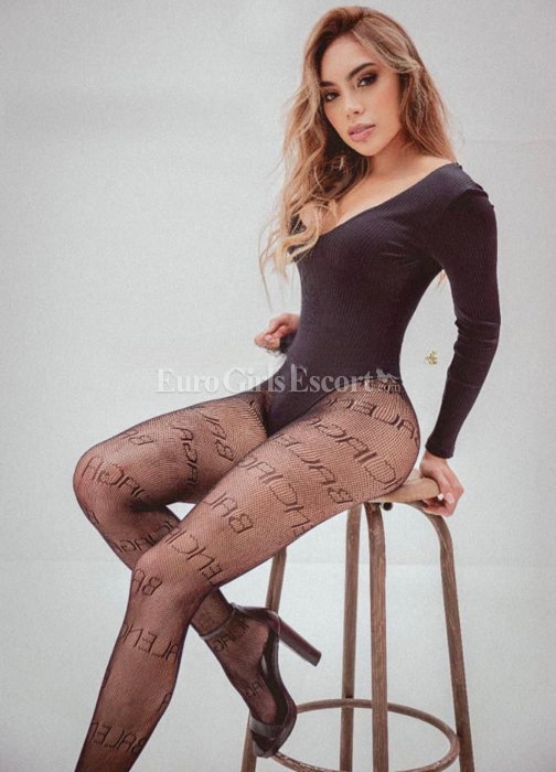 Bella - photo 5