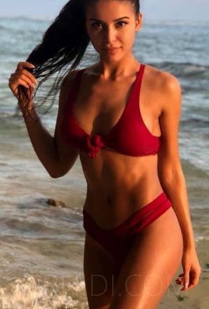 Evelina Young - foto 3