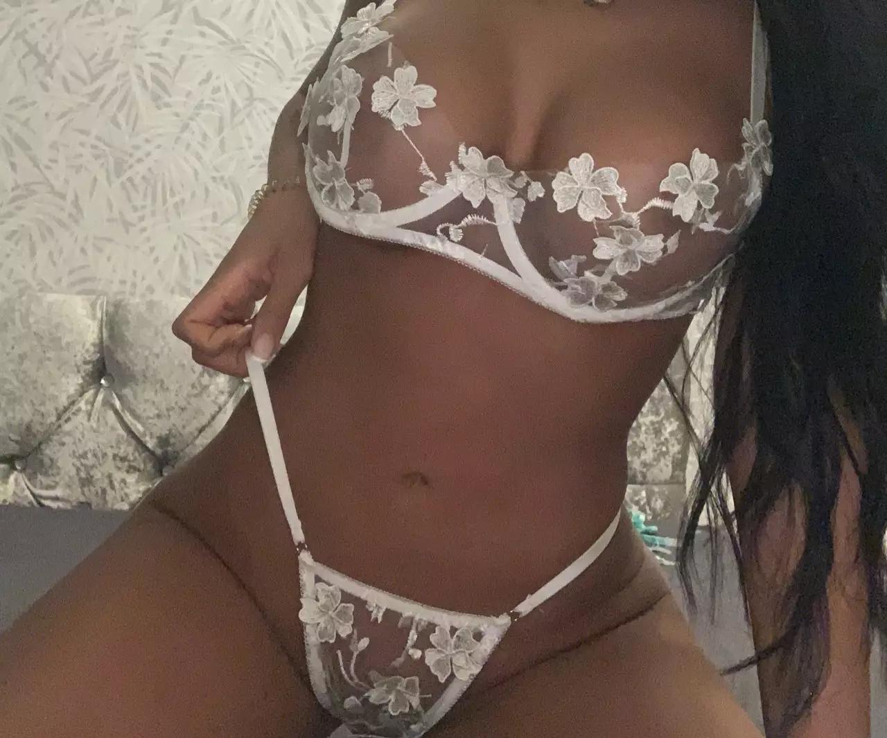 Sexy Top High Class Venezuelan - photo 7