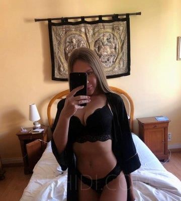 Monica - photo 4