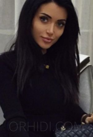Vicky - photo 4