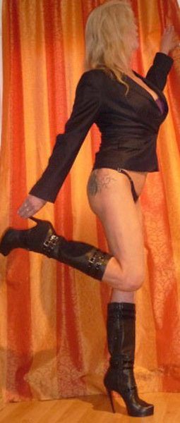 Swea Schlanke Grosse Lady - foto 2