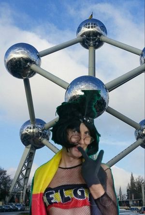 Erika - photo 2