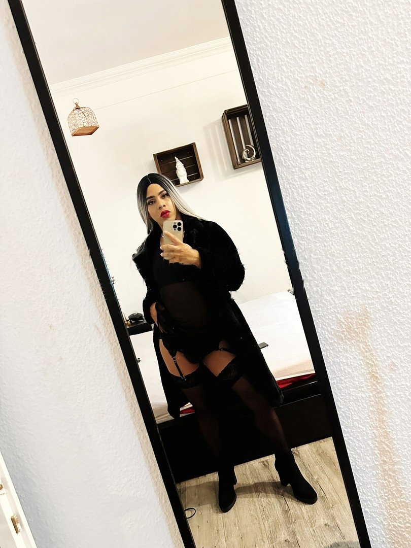 Trans Dani - photo 3