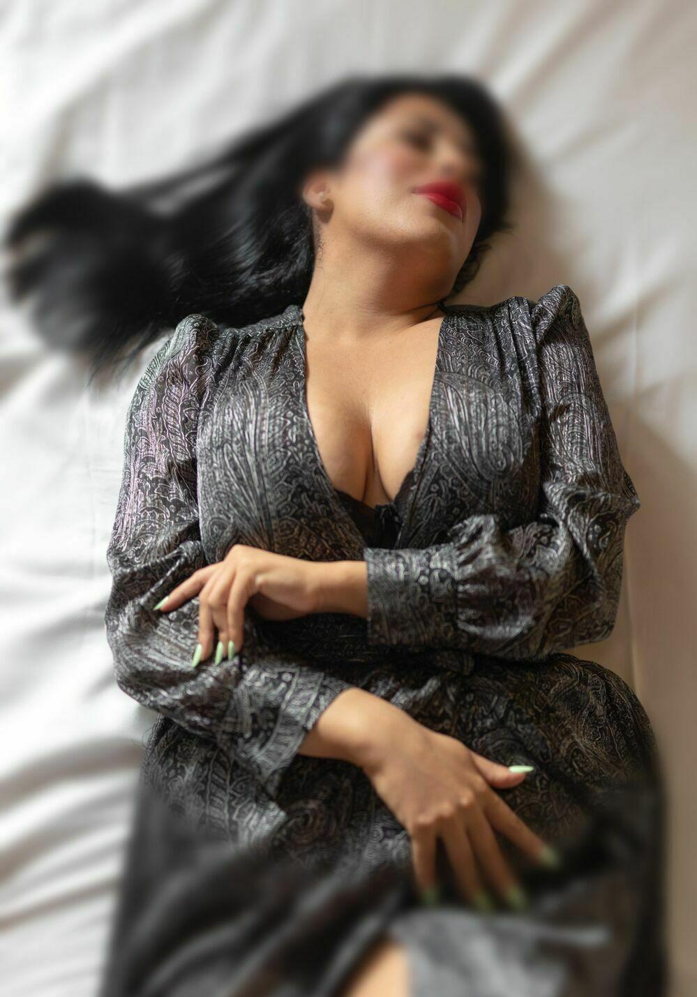 Jasmin Curvy - photo 9