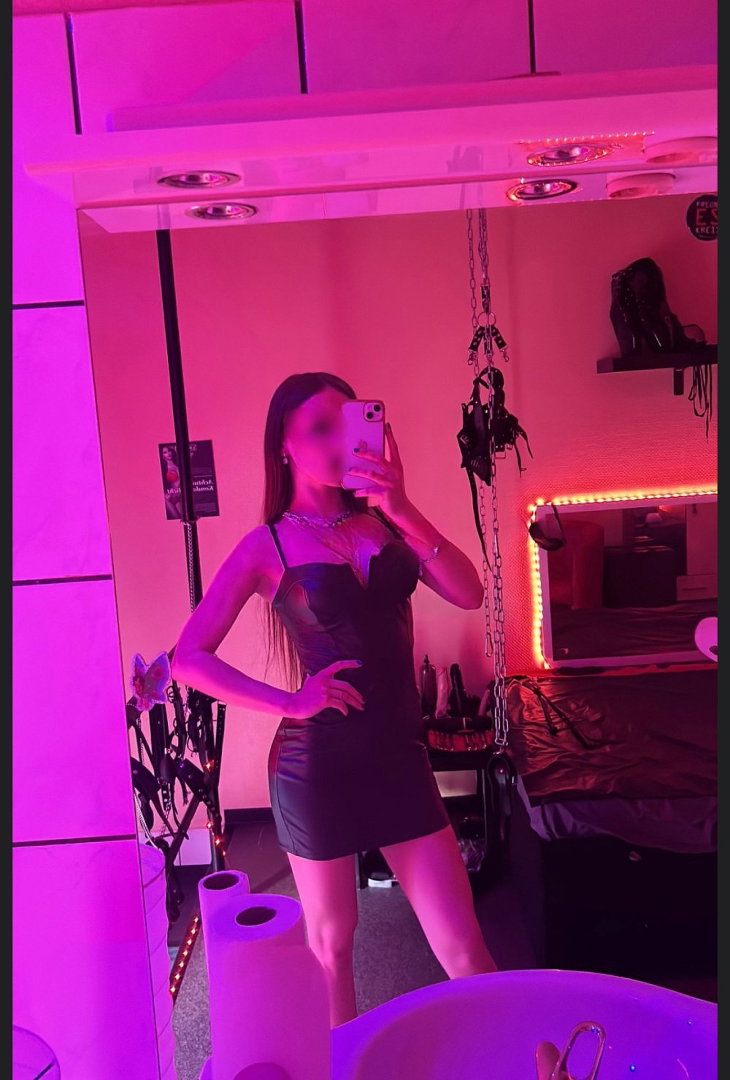 Ariana - foto