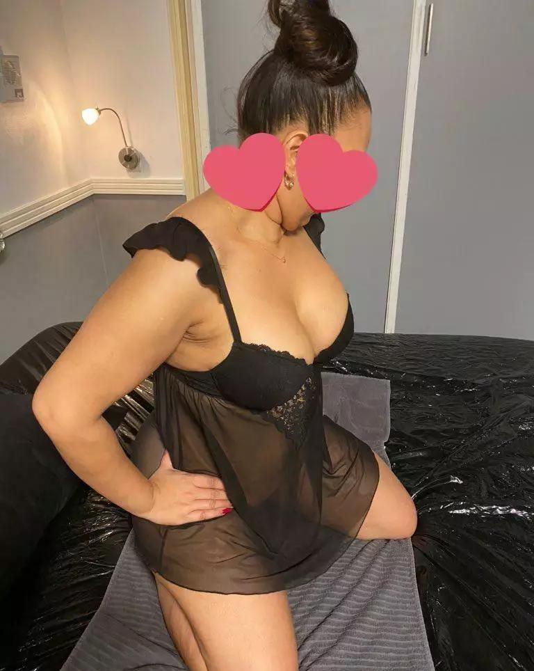 Zoe Massage - photo 8