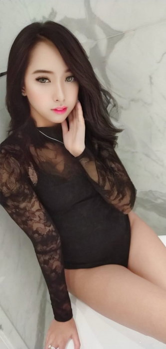 Arnia Putri - foto 4