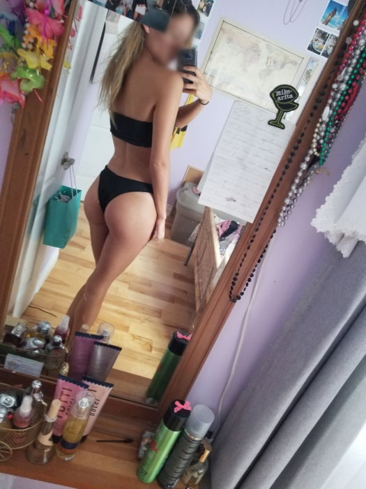 Christie James - foto 3