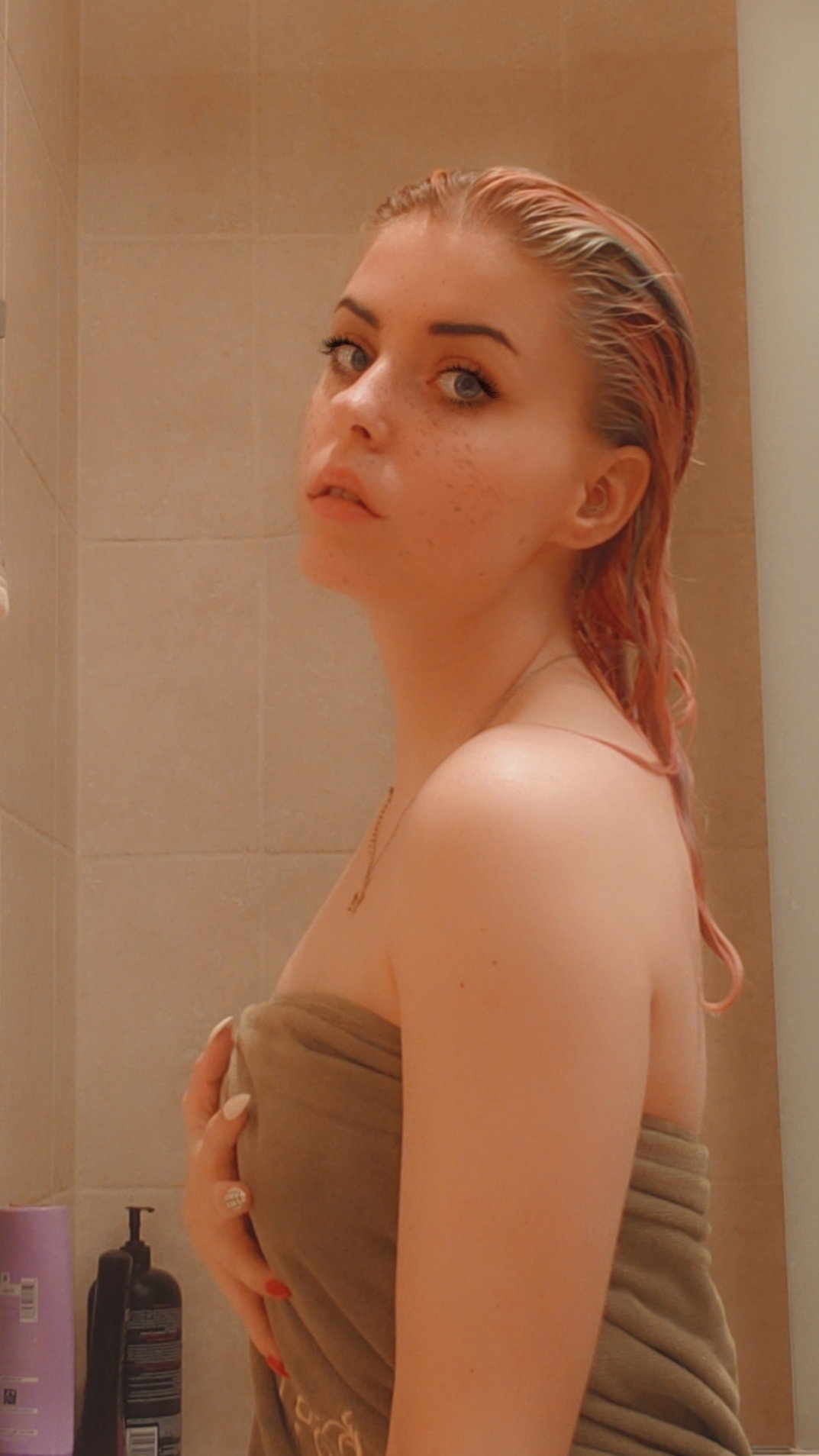 Orange Fucks Uk - photo 3