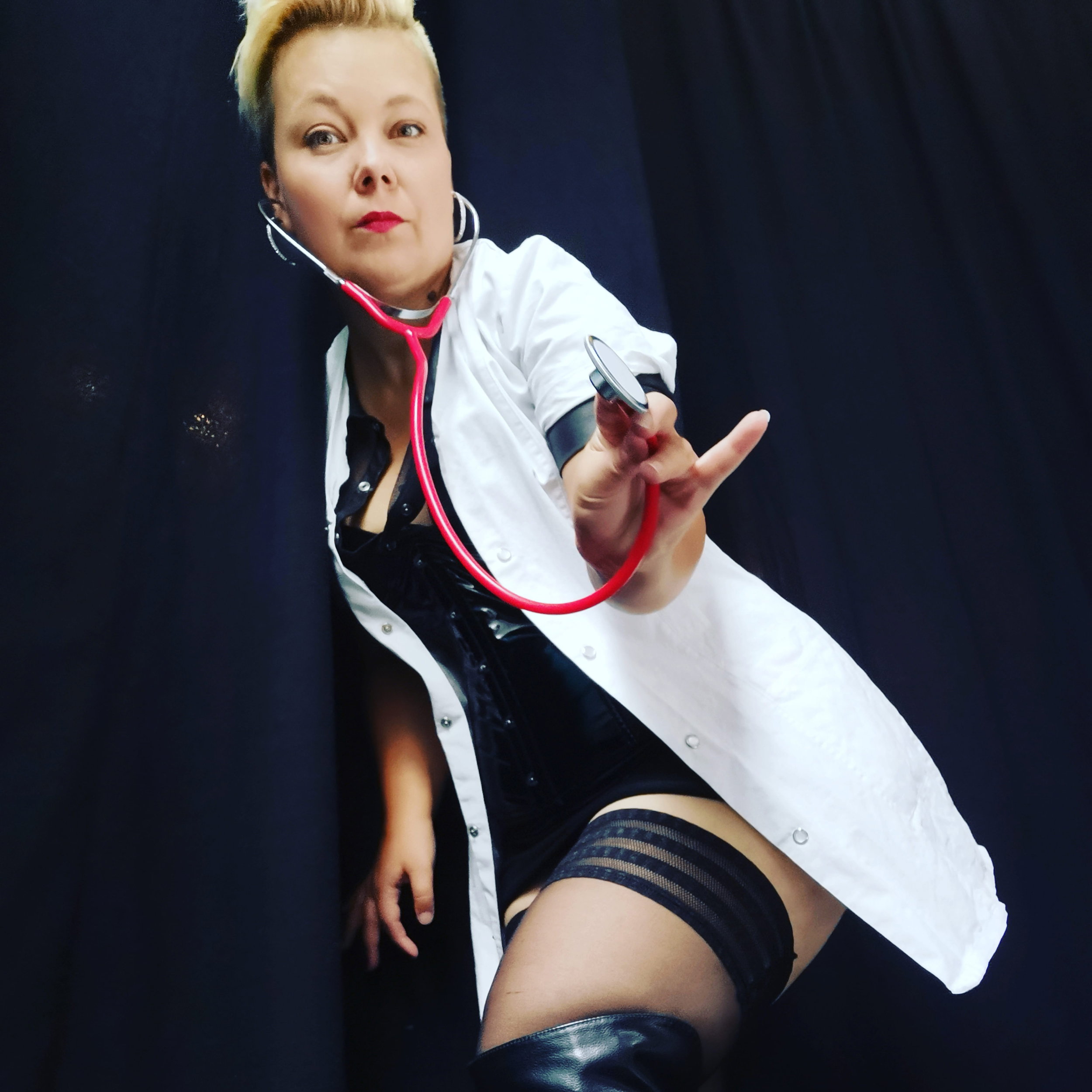Domina Susan - photo 13
