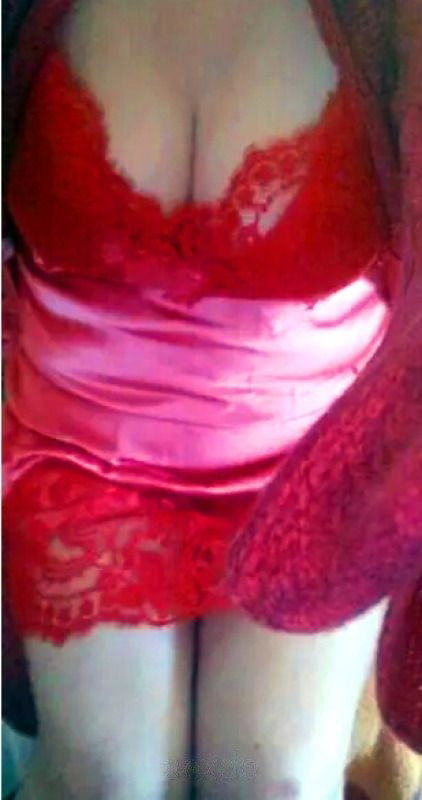 Milf - photo 2