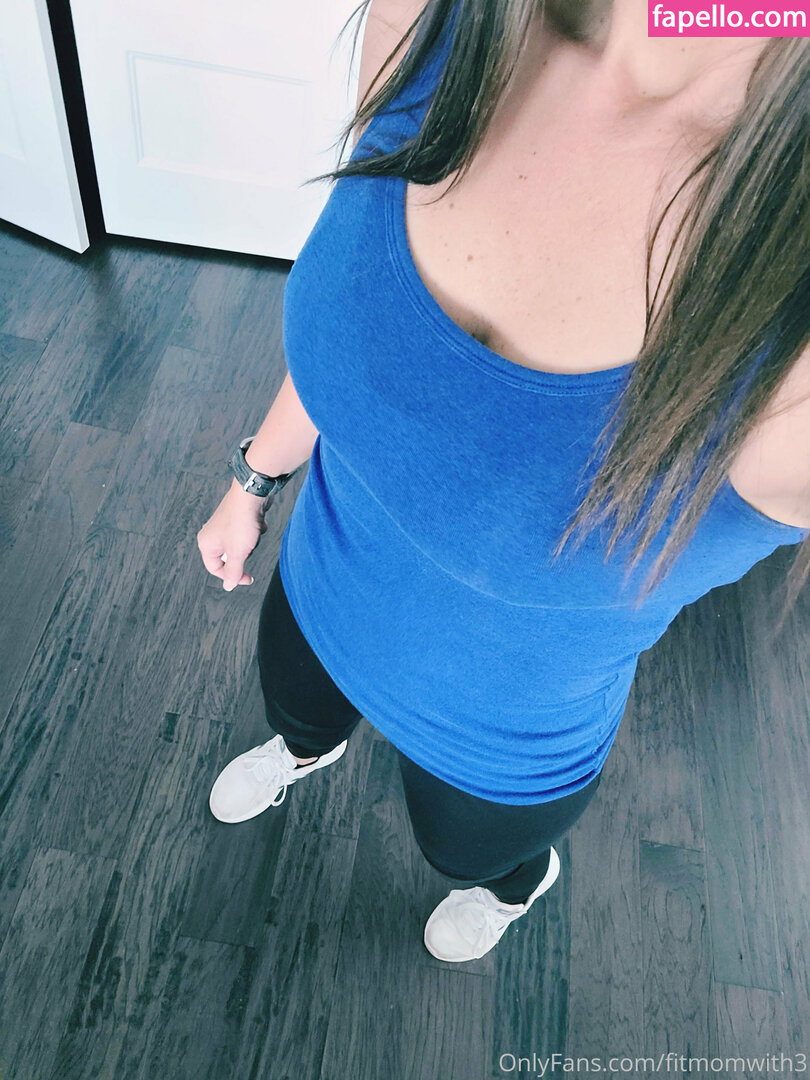 Cortney - photo 43