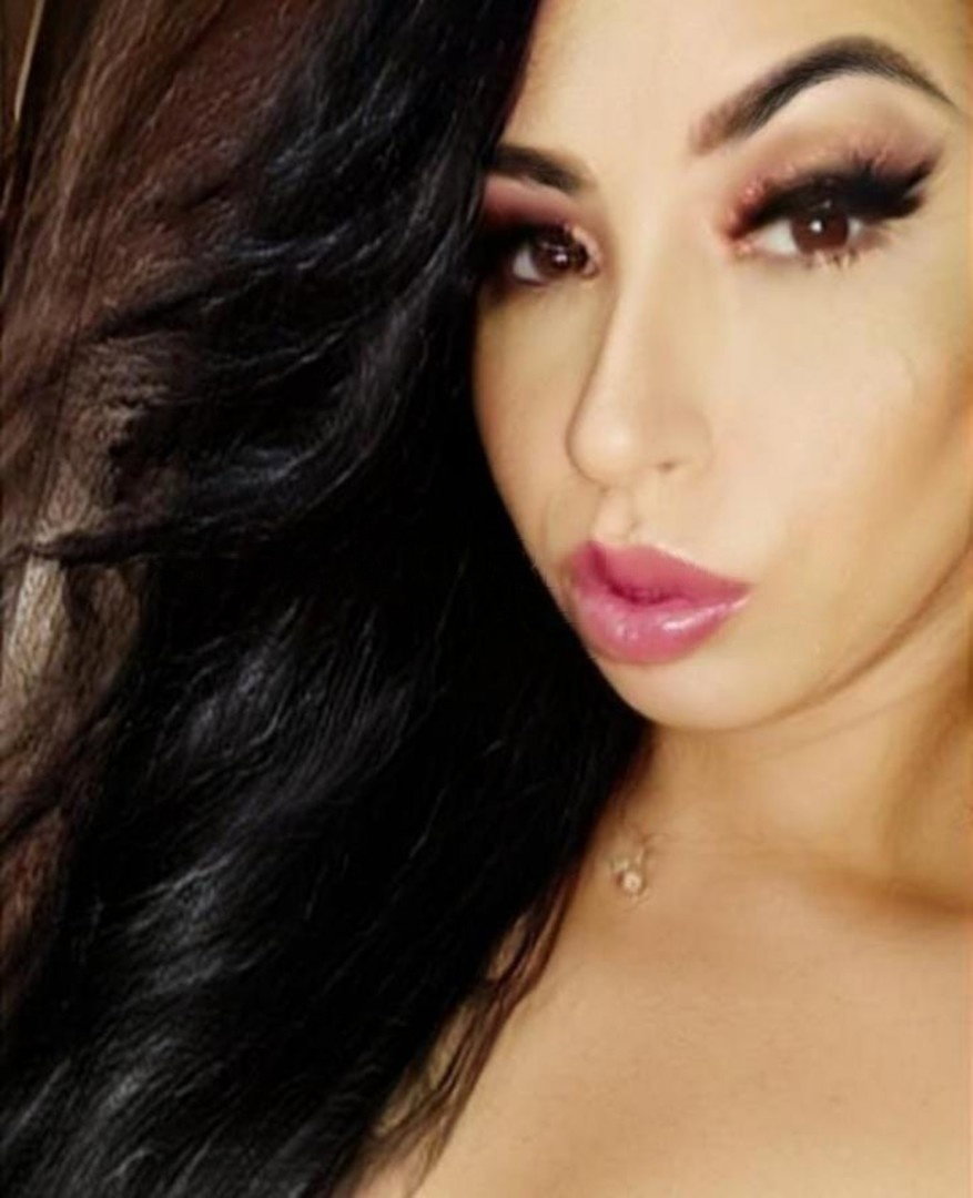 Trans Erika Rodrigues Xxl - photo 4