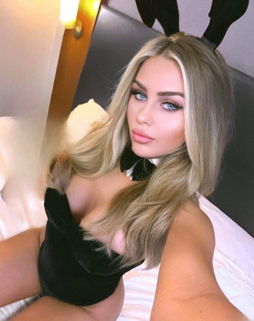 New In Town Party Girl - photo 2