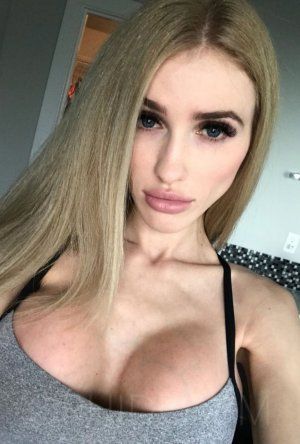 Isabella - photo 6