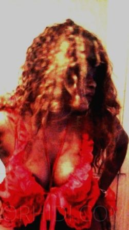 Alicia - photo 3