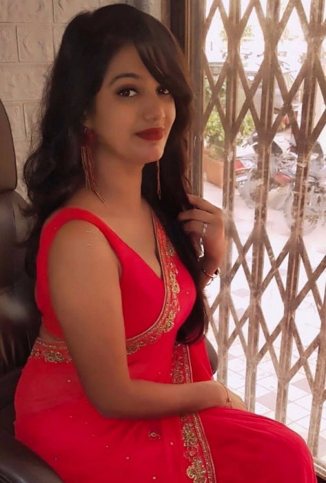Riya Agarwal - foto 3