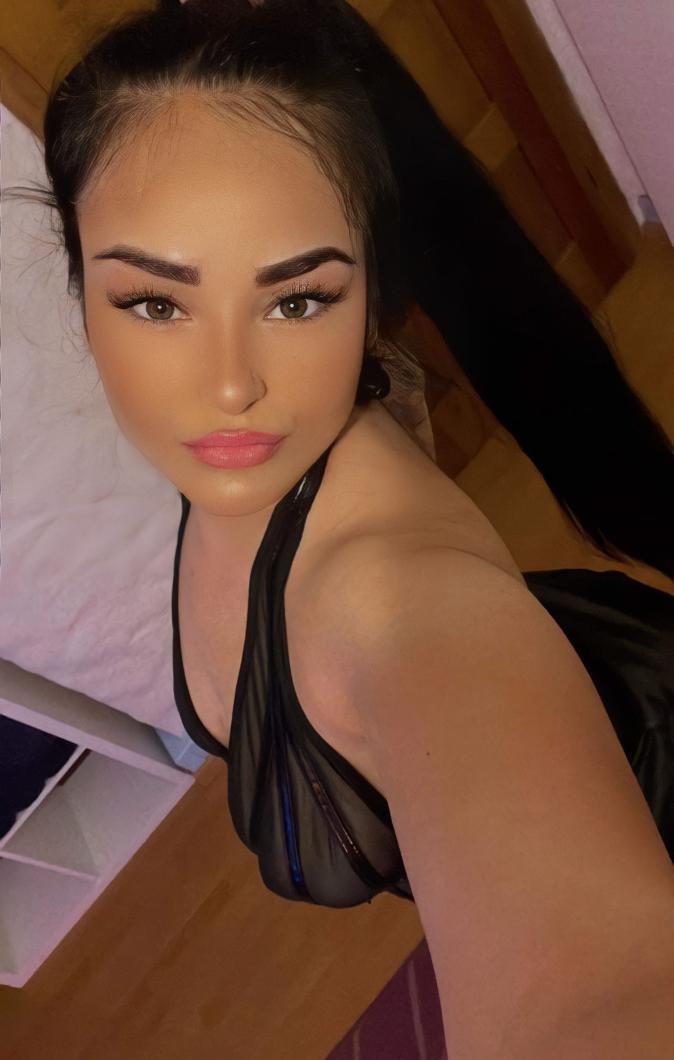 New Girl Good Service - foto