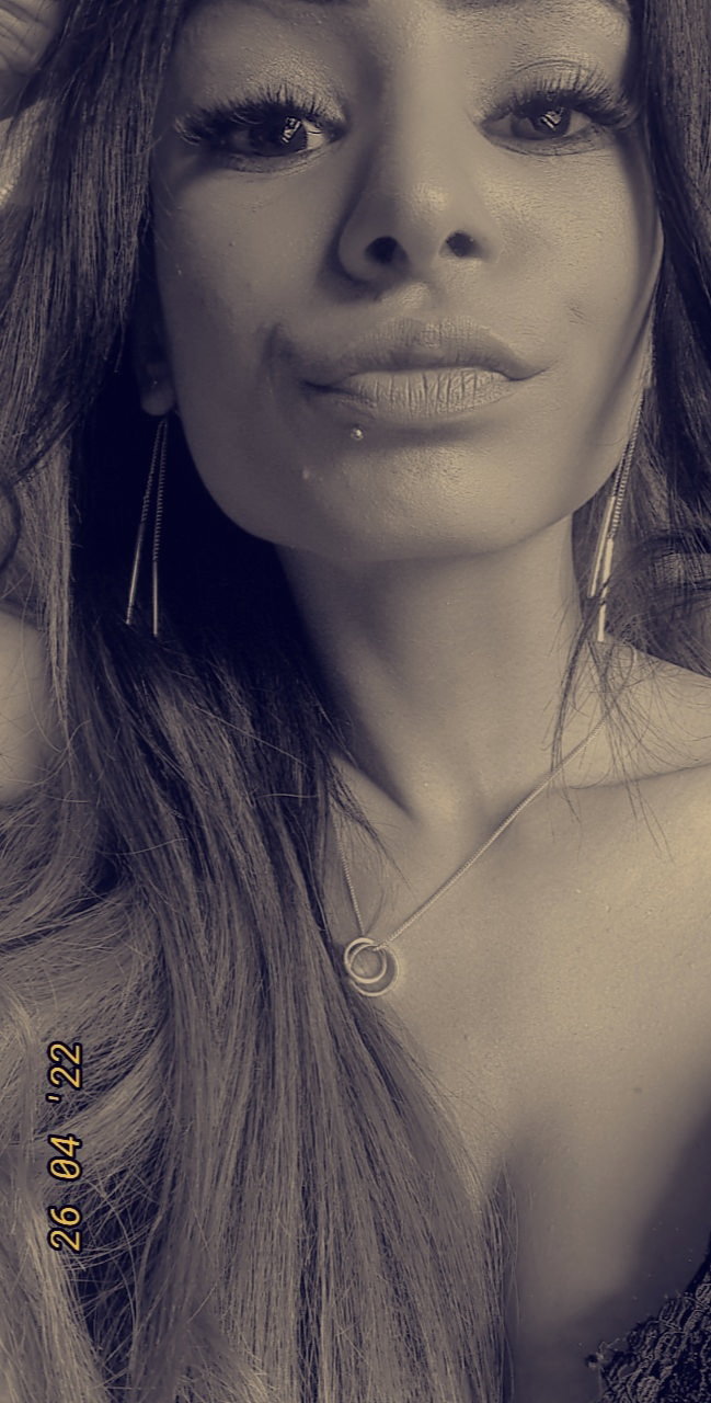 Laura265 - photo 26