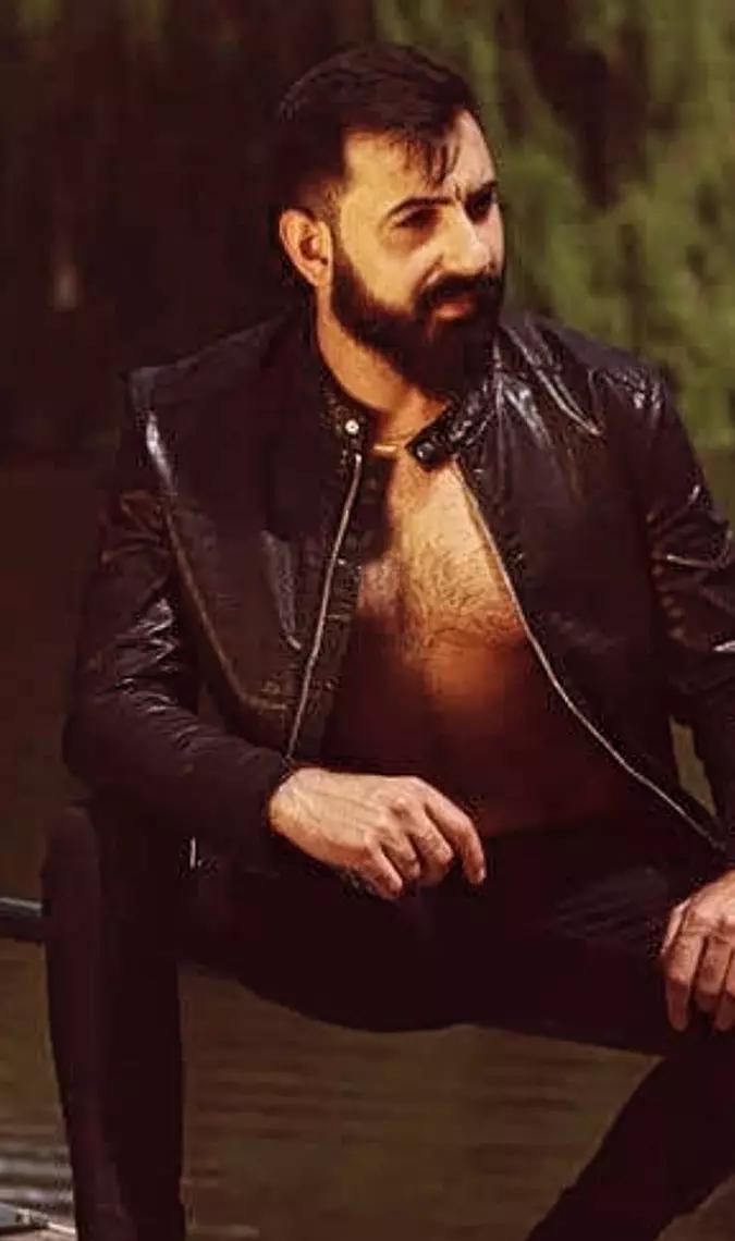 Gay Guy - photo