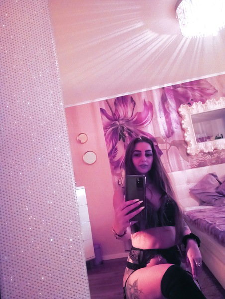 Mia - photo 7