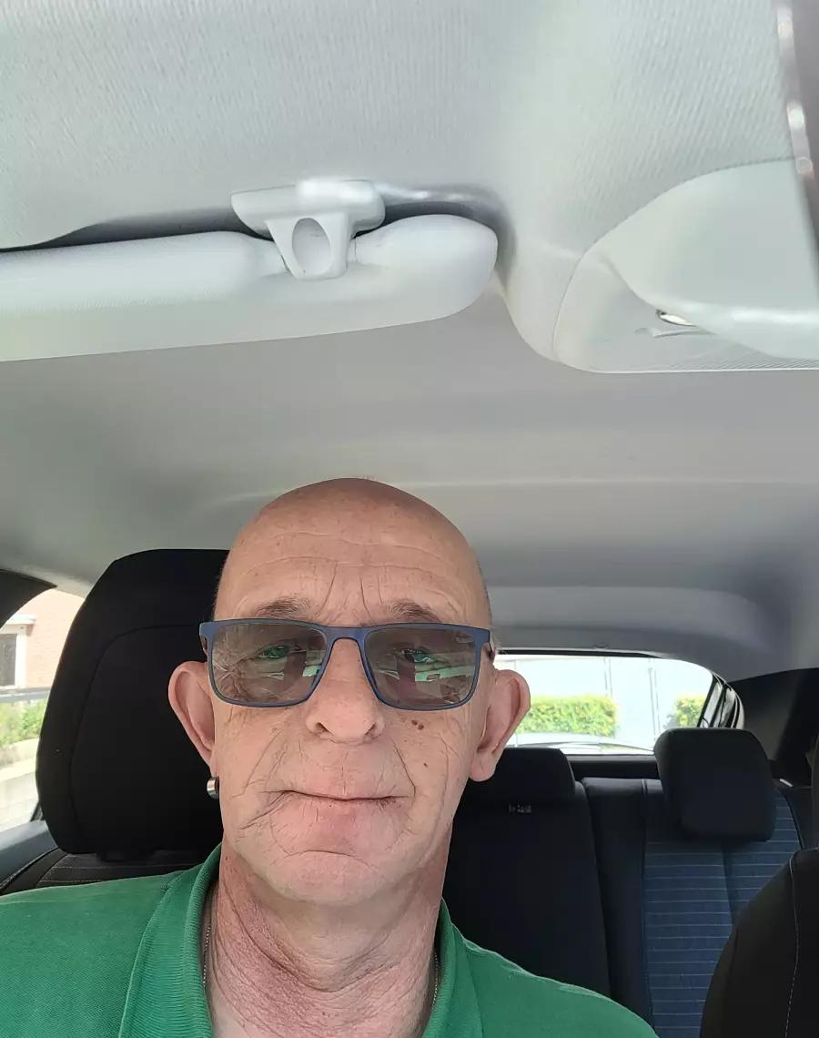 Deze High Quality Male Escorte - foto