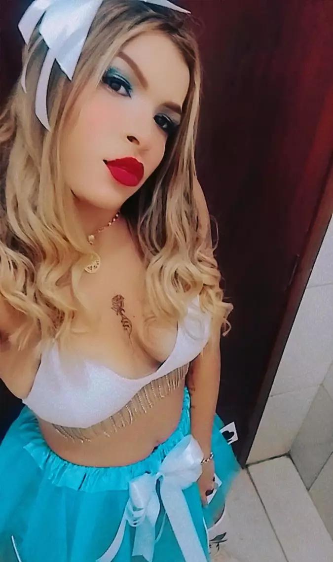 Pamela Hot - photo 47