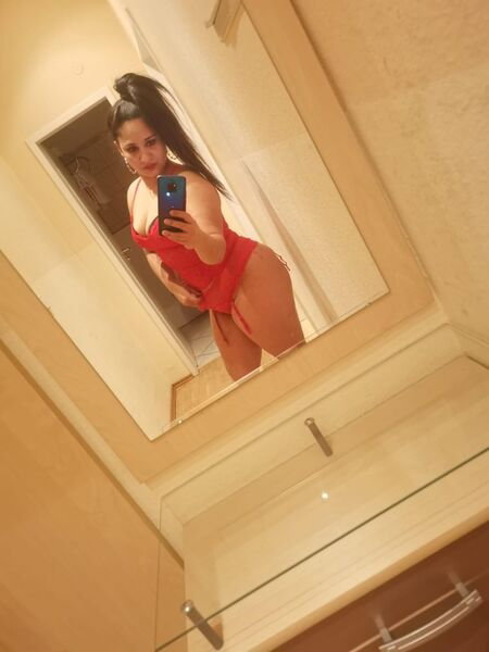 Hot Loretta - foto 7