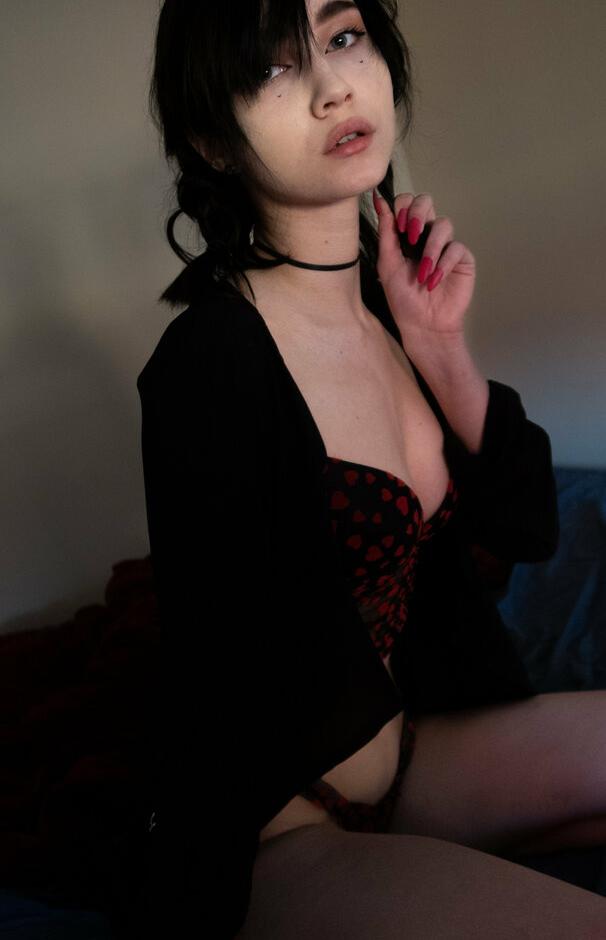 Beverly - photo 446