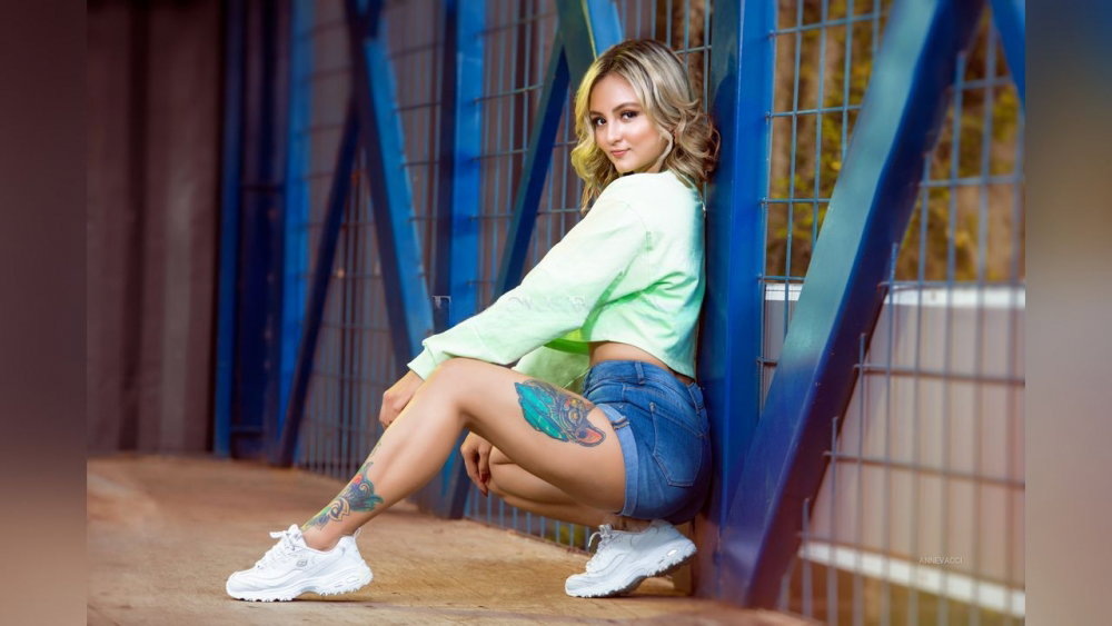 Anne - photo 2