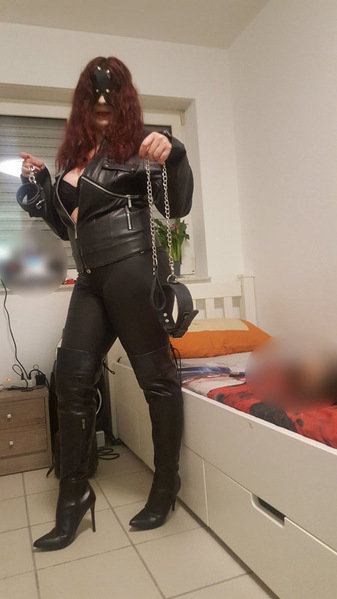 Pamela - photo 11