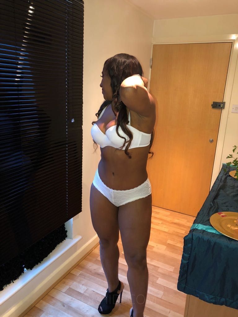 Carina Mami Bella - foto 18