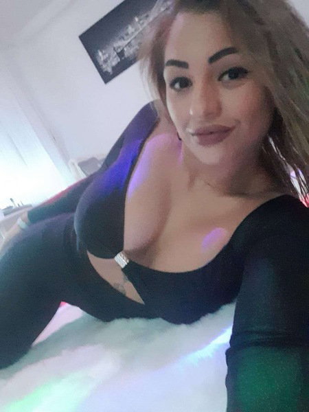 Claudia - photo 2