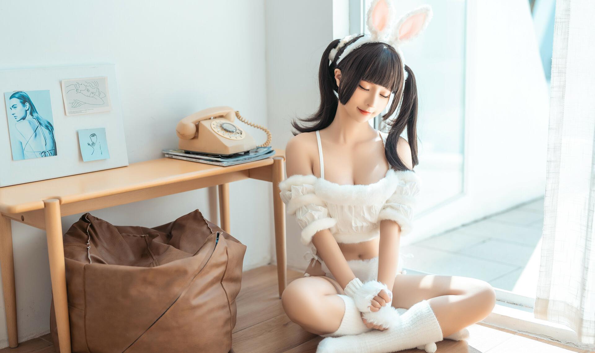 Vivien - photo 429