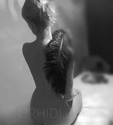 Carrie - photo 16