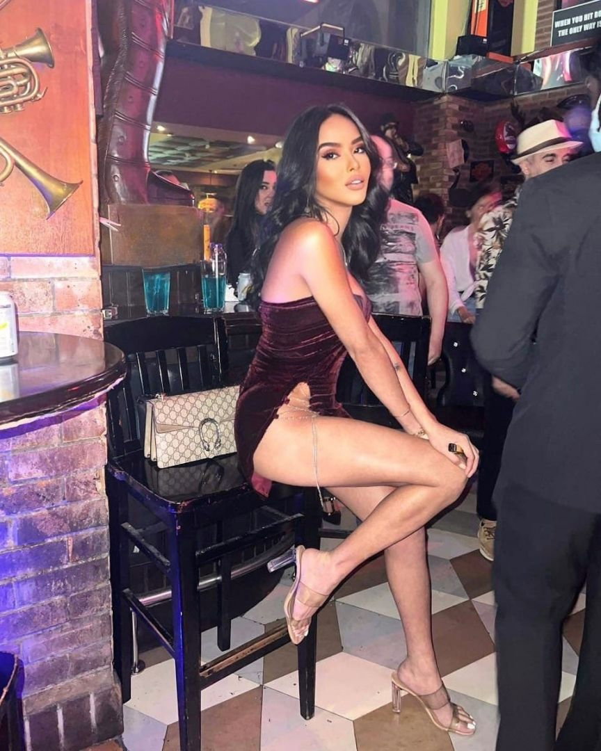 Classy Ashley - photo 12