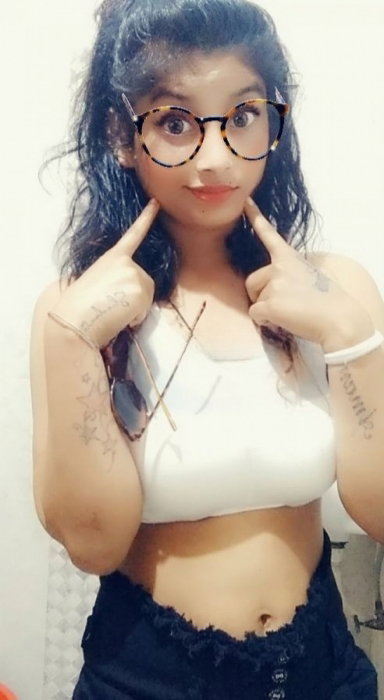 Naina Sawre - foto