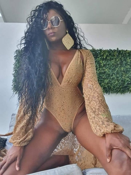 Hot black girl - photo 9